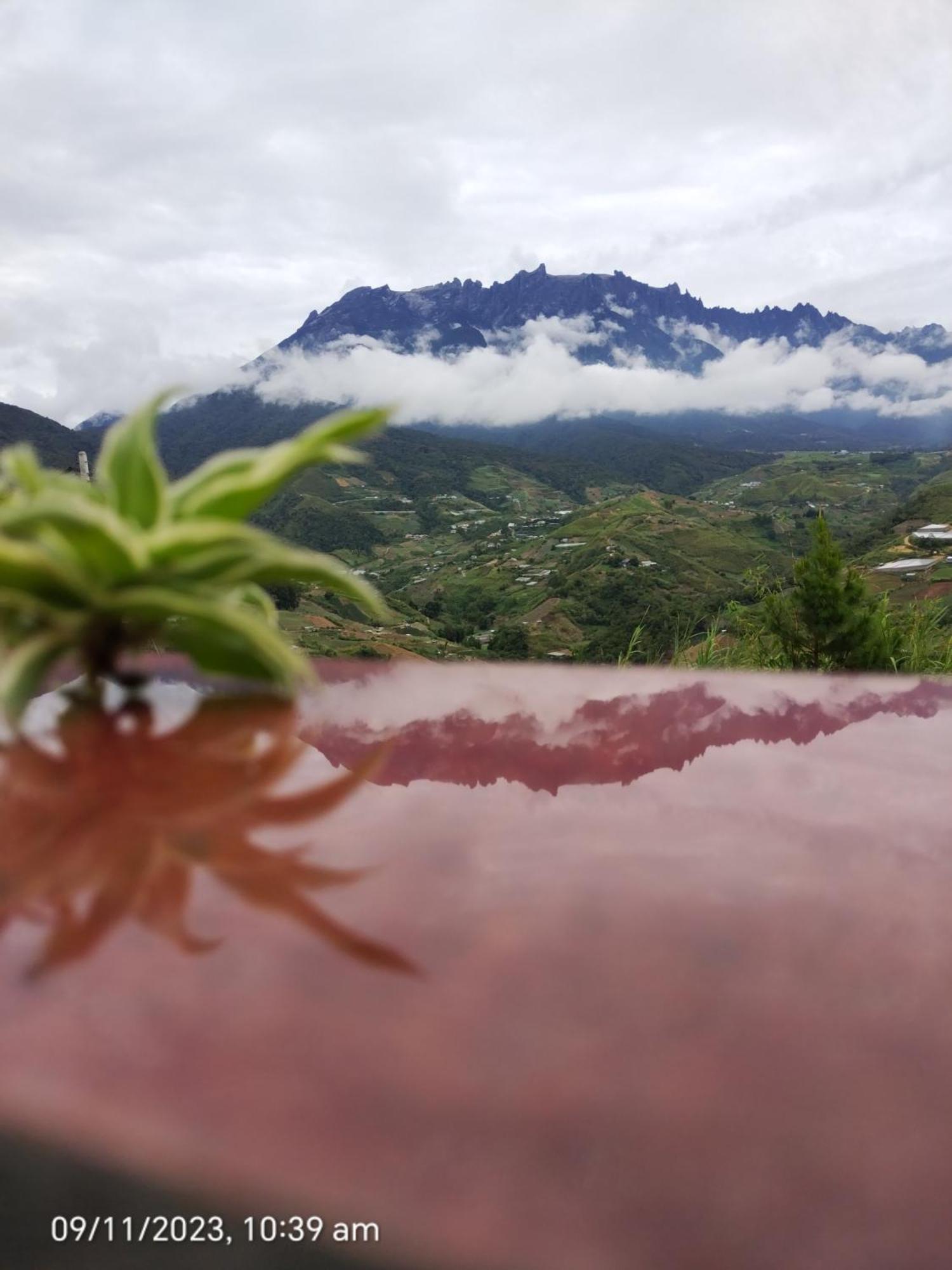 Highland Homestay Kundasang Ranau Eksteriør billede