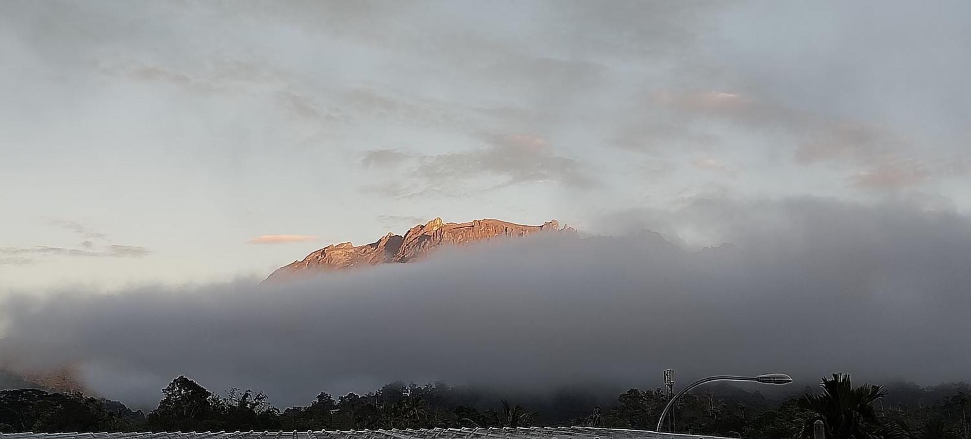 Highland Homestay Kundasang Ranau Eksteriør billede