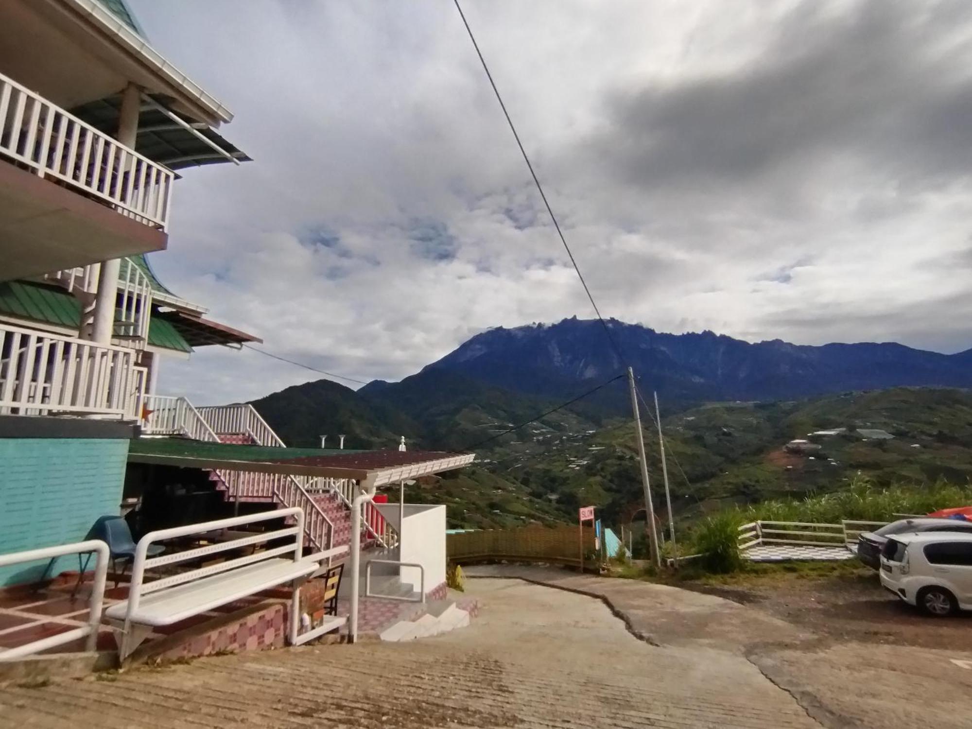 Highland Homestay Kundasang Ranau Eksteriør billede